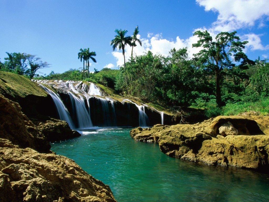 El-Nicho-Falls-Sierra-de-Trinidad-Cuba-1024x768